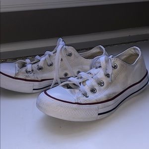 Converse low rise sneakers